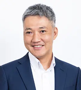 グループCFO 長橋 賢吾